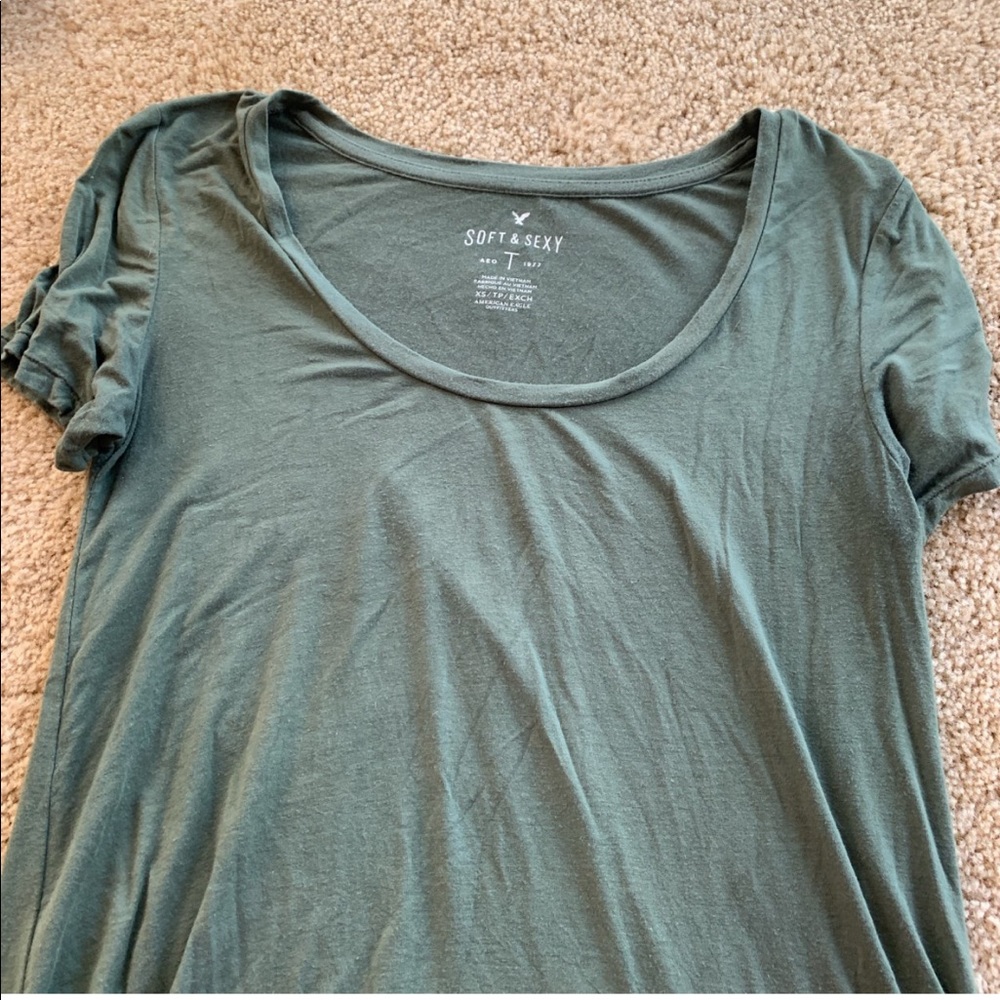 American Eagle short sleeve